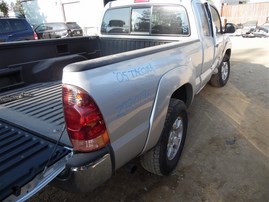 2005 TOYOTA TACOMA EXTRA CAB SR5 PRERUNNER SILVER 4.0 AT 2WD Z20196